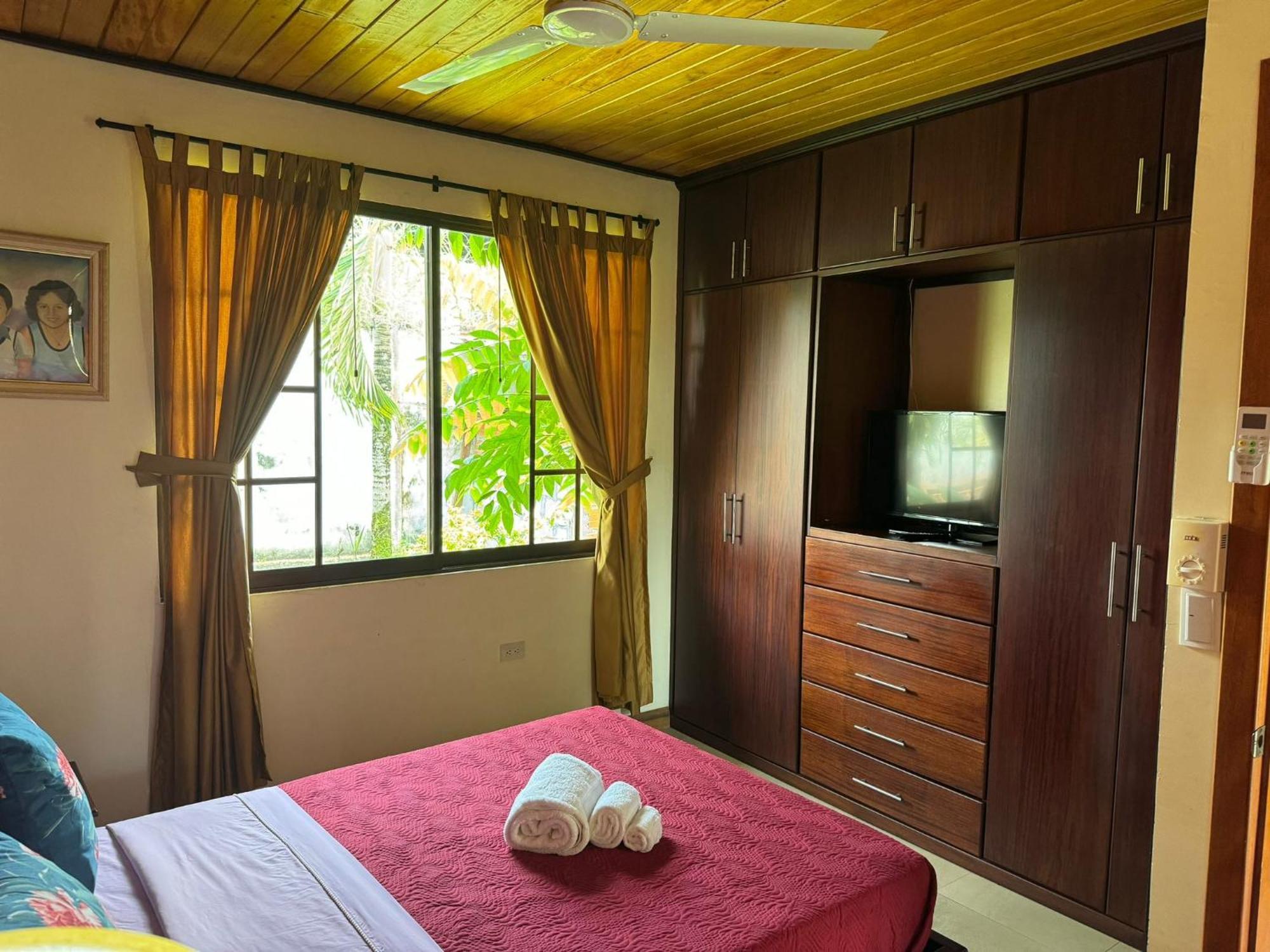 La Casa De La Abuela Villa Sucúa Kültér fotó